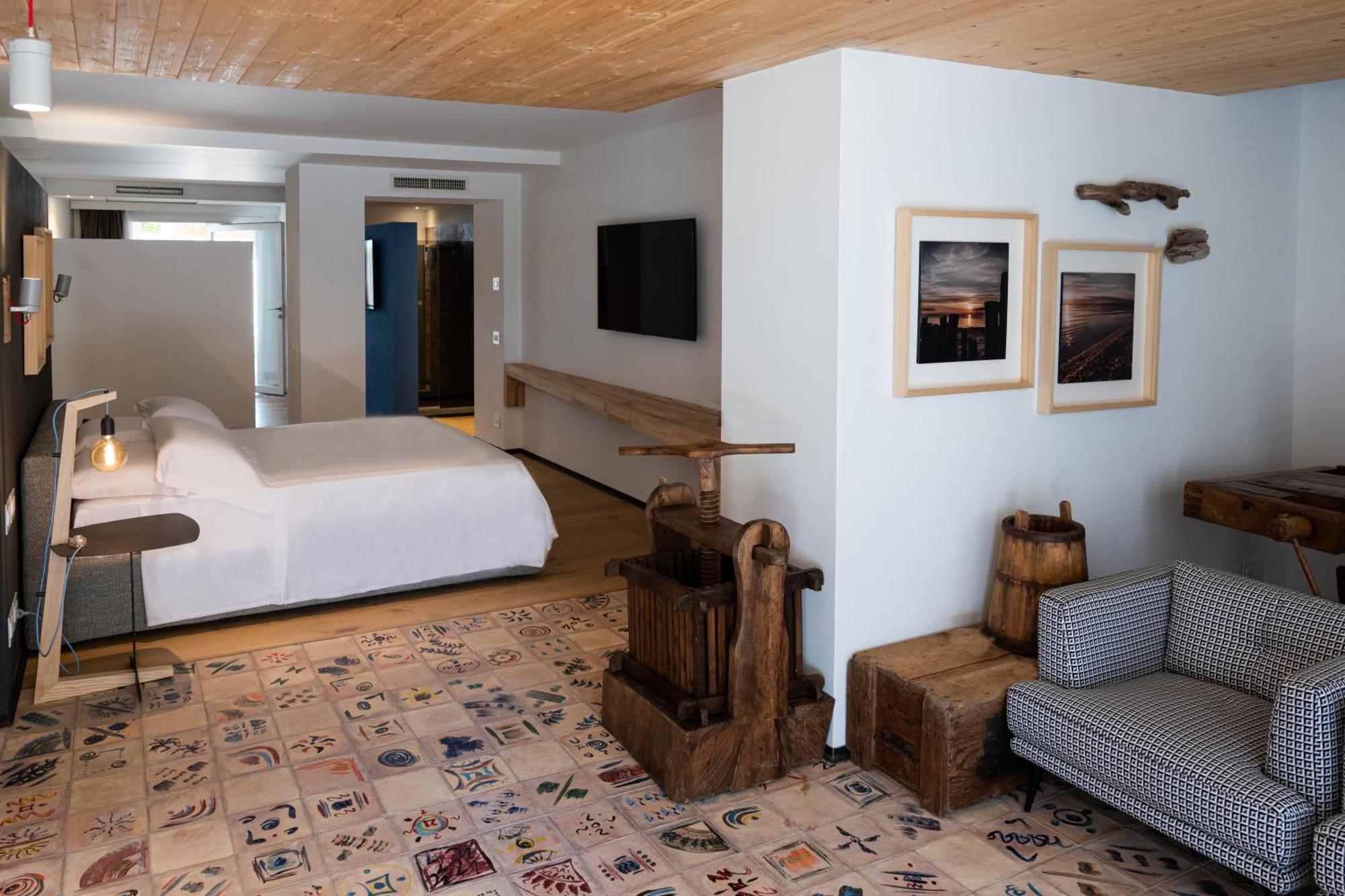 Praia Art Resort - Small Luxury Hotels Of The World (Adults Only) Le Castella  Eksteriør billede