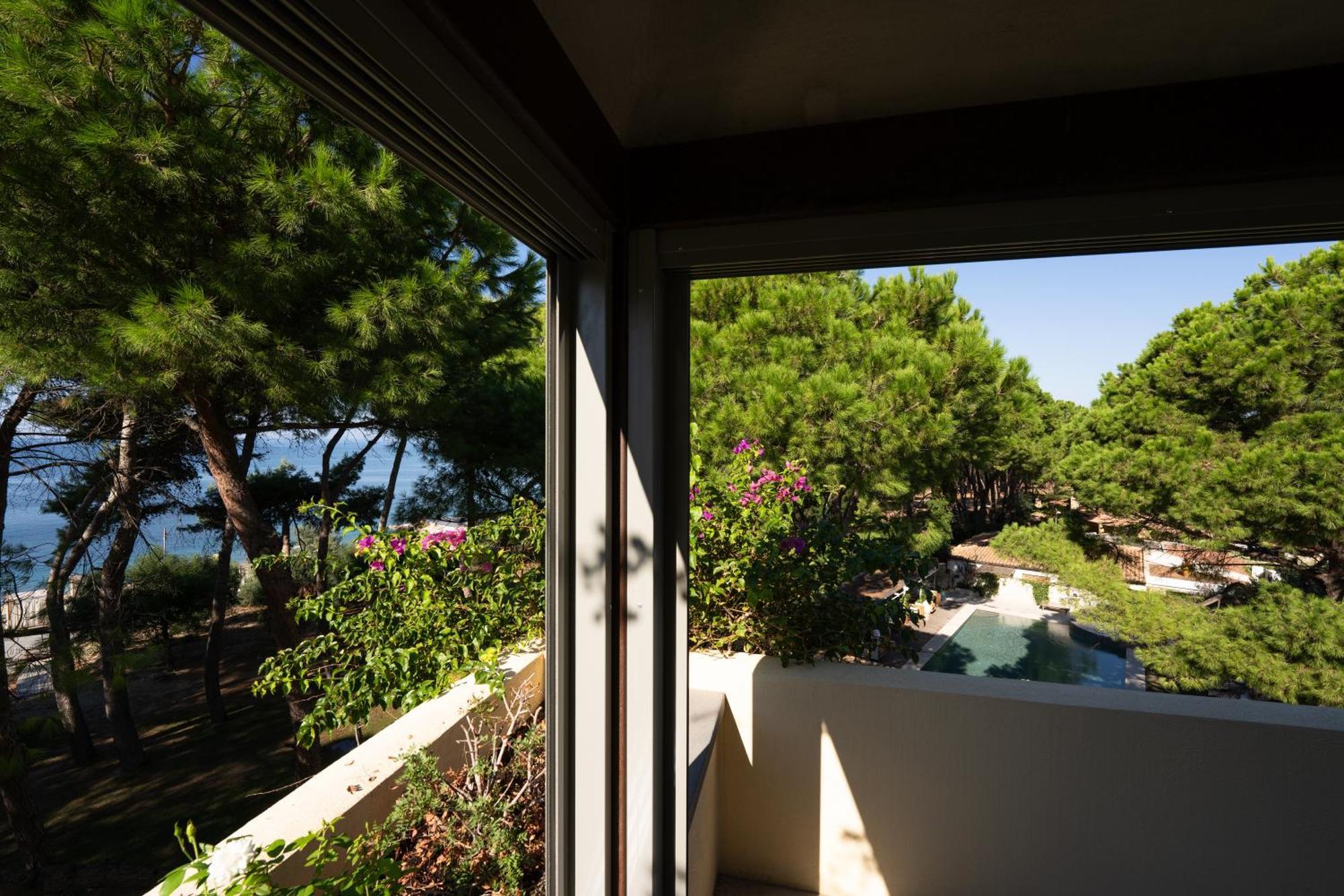 Praia Art Resort - Small Luxury Hotels Of The World (Adults Only) Le Castella  Eksteriør billede