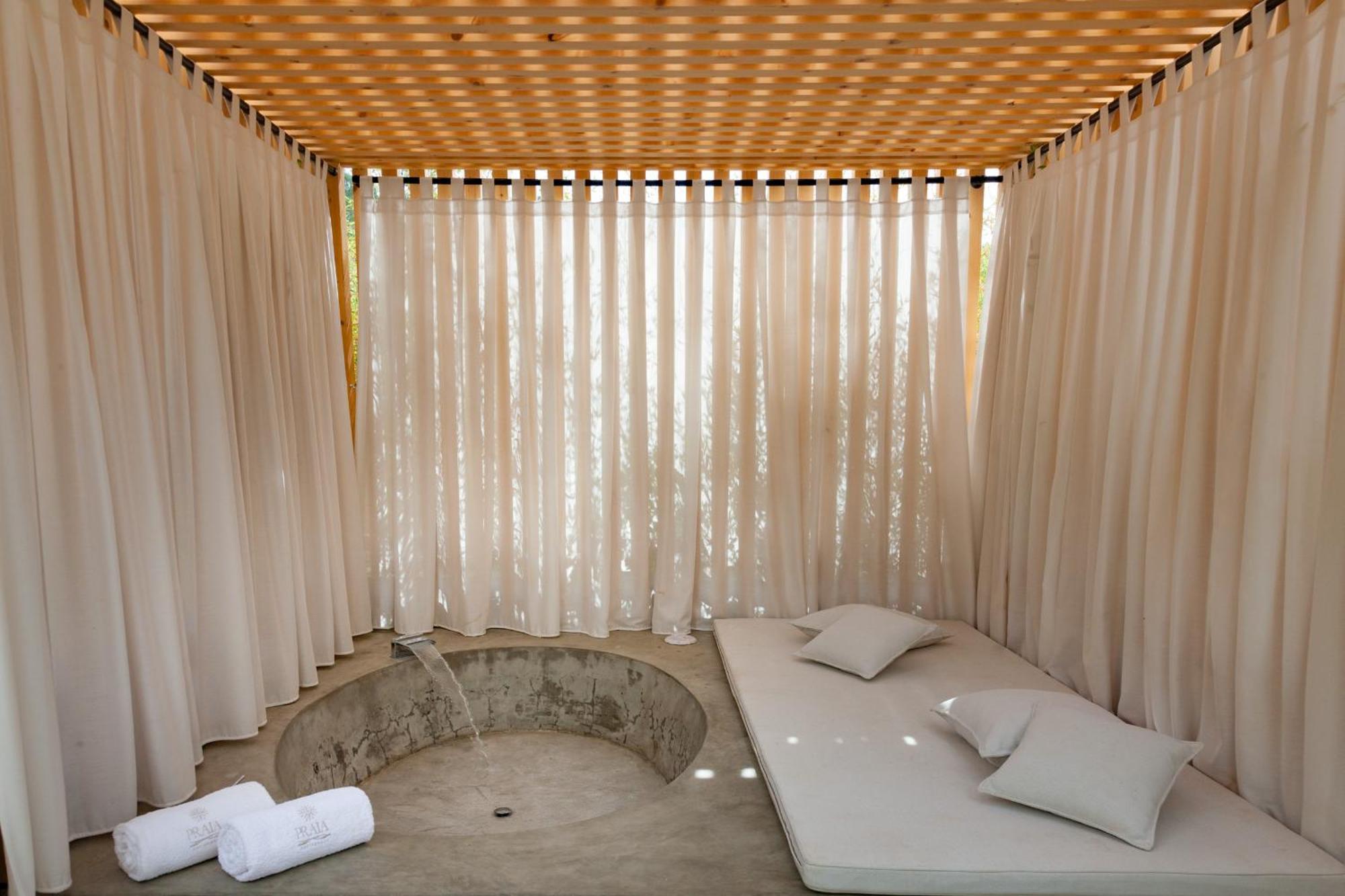 Praia Art Resort - Small Luxury Hotels Of The World (Adults Only) Le Castella  Eksteriør billede