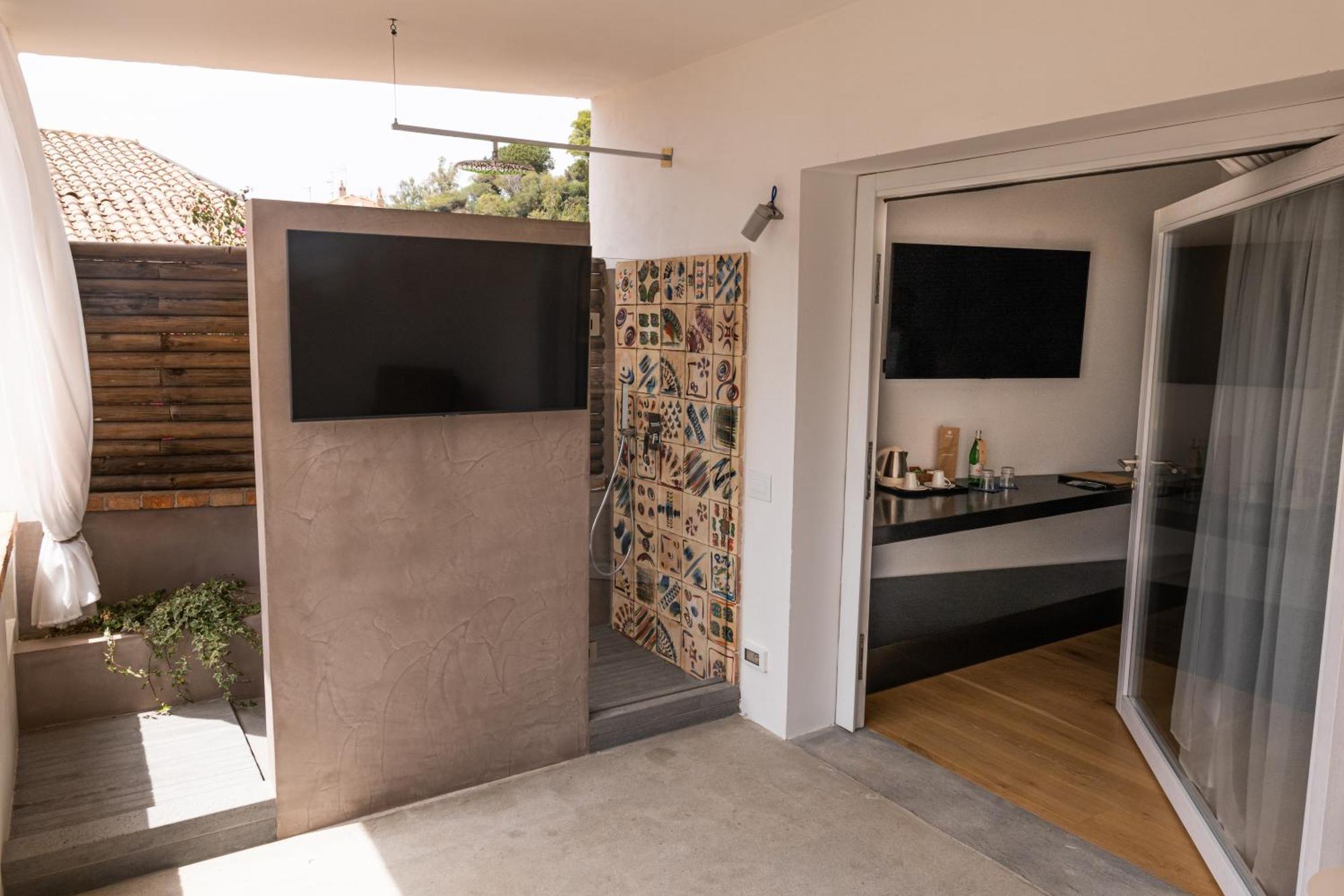 Praia Art Resort - Small Luxury Hotels Of The World (Adults Only) Le Castella  Eksteriør billede